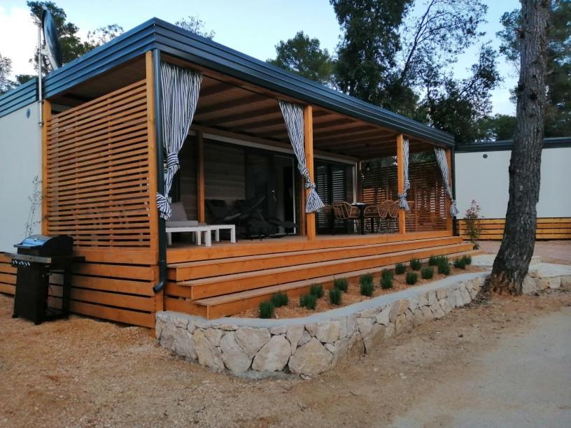 Mobile Home Anamari Biograd Na Moru Exterior foto